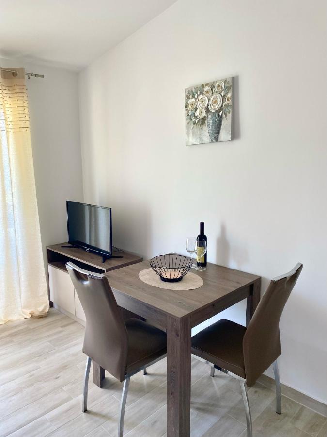 בודווה Apartments Wild Beauty - Krimovica מראה חיצוני תמונה