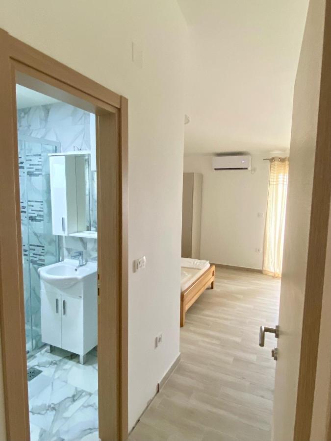 בודווה Apartments Wild Beauty - Krimovica מראה חיצוני תמונה