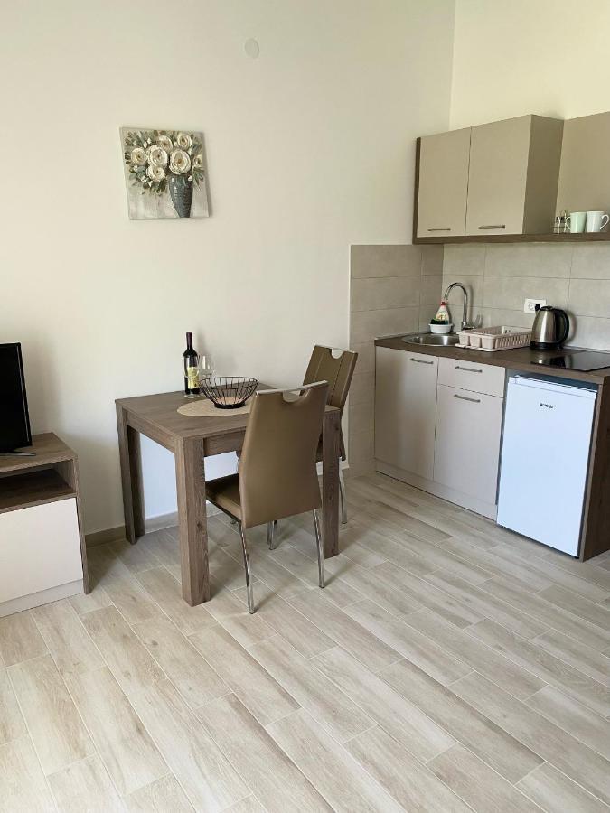 בודווה Apartments Wild Beauty - Krimovica מראה חיצוני תמונה