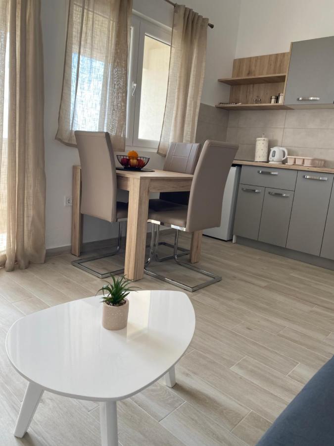 בודווה Apartments Wild Beauty - Krimovica מראה חיצוני תמונה
