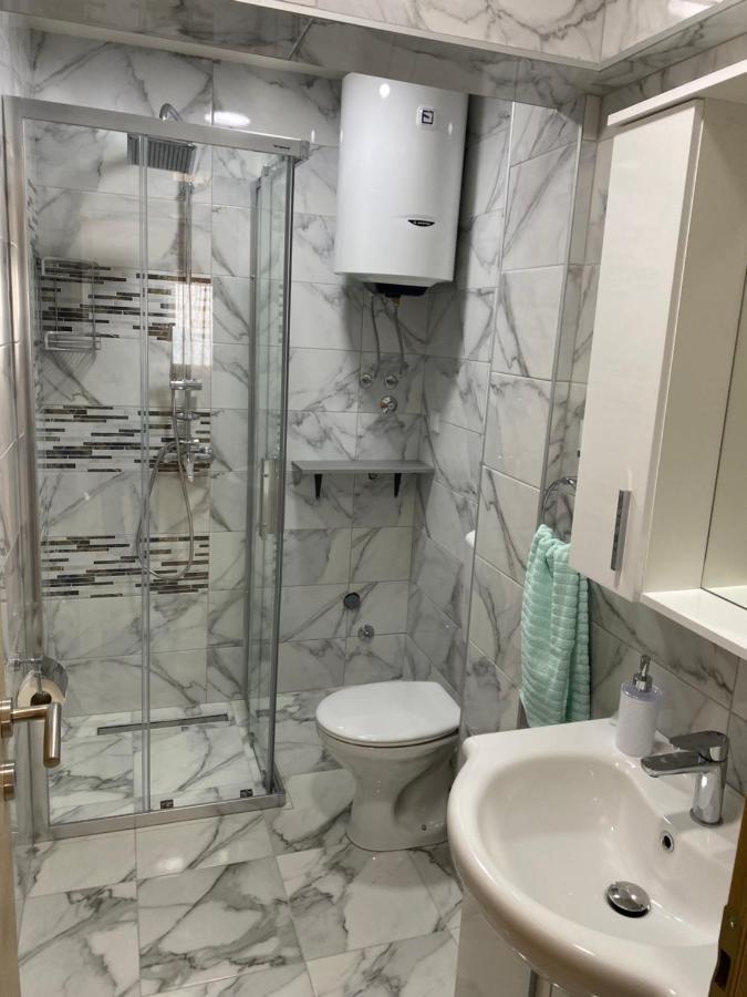 בודווה Apartments Wild Beauty - Krimovica מראה חיצוני תמונה