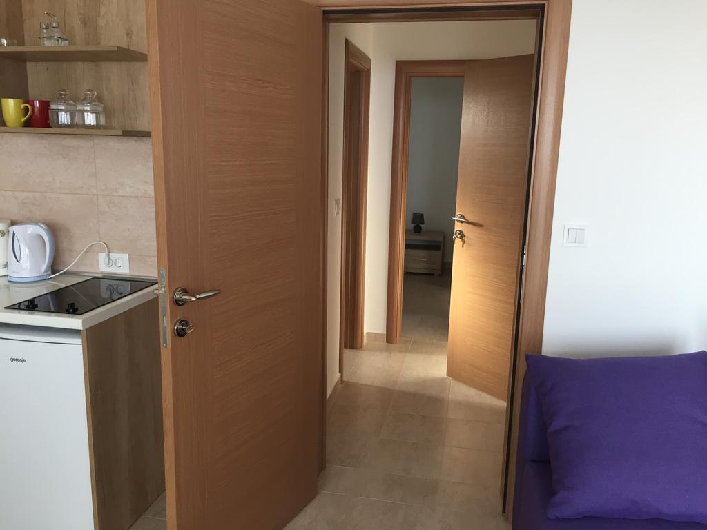 בודווה Apartments Wild Beauty - Krimovica מראה חיצוני תמונה